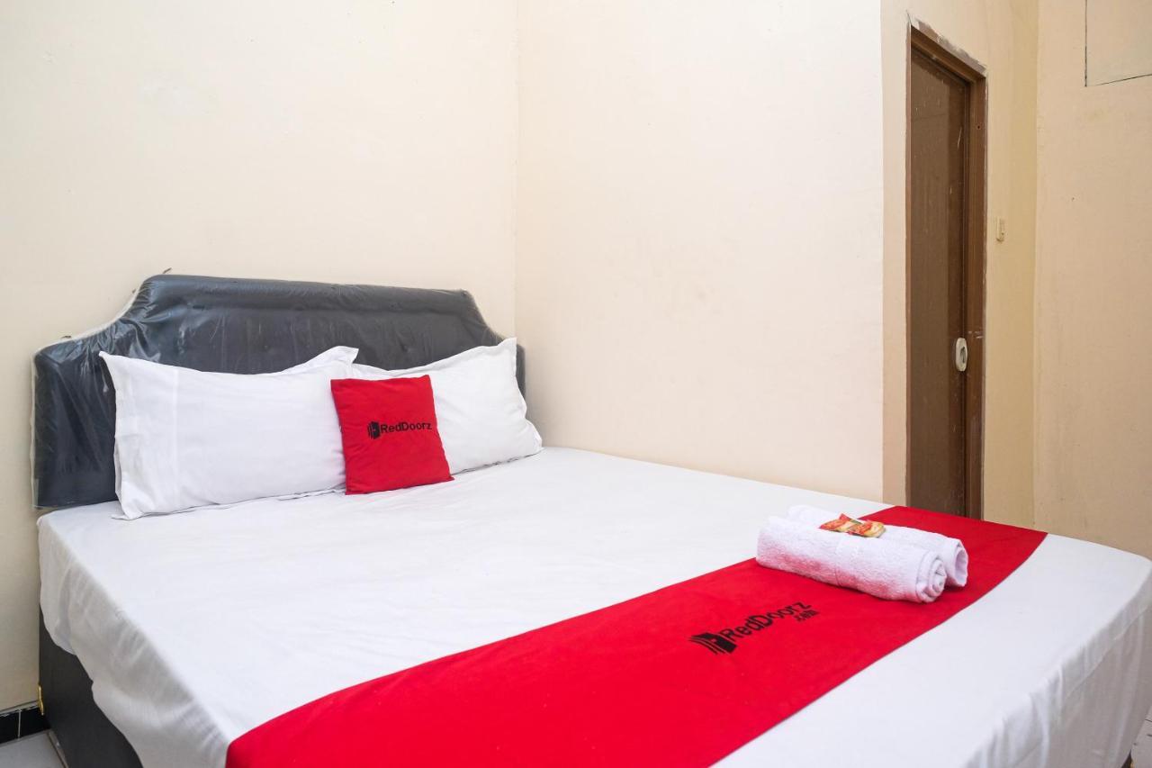 Hotel Reddoorz Near Plaza Ambarrukmo Yogyakarta Maguwo Zewnętrze zdjęcie