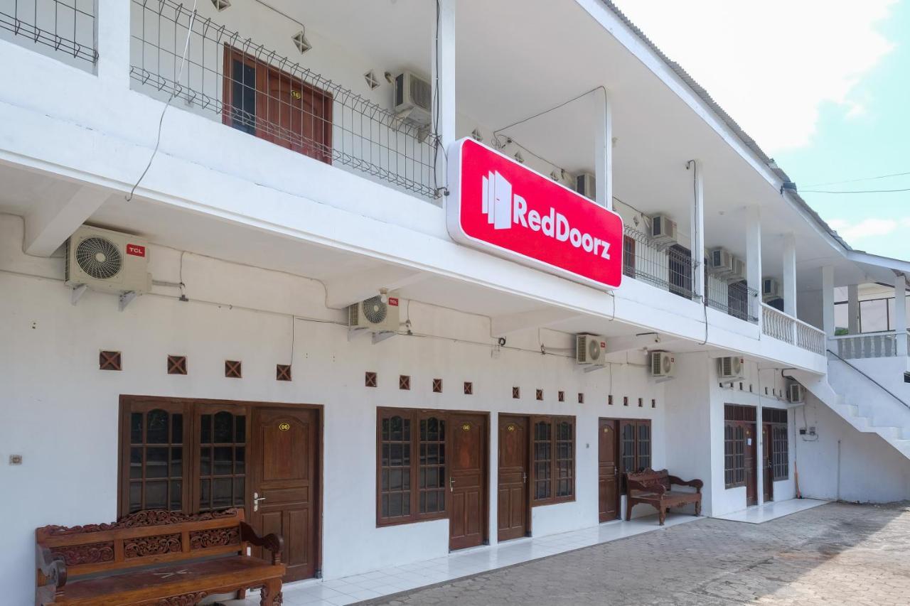 Hotel Reddoorz Near Plaza Ambarrukmo Yogyakarta Maguwo Zewnętrze zdjęcie