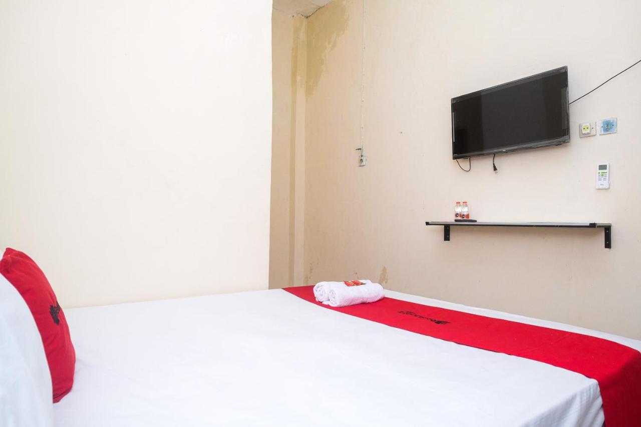Hotel Reddoorz Near Plaza Ambarrukmo Yogyakarta Maguwo Zewnętrze zdjęcie